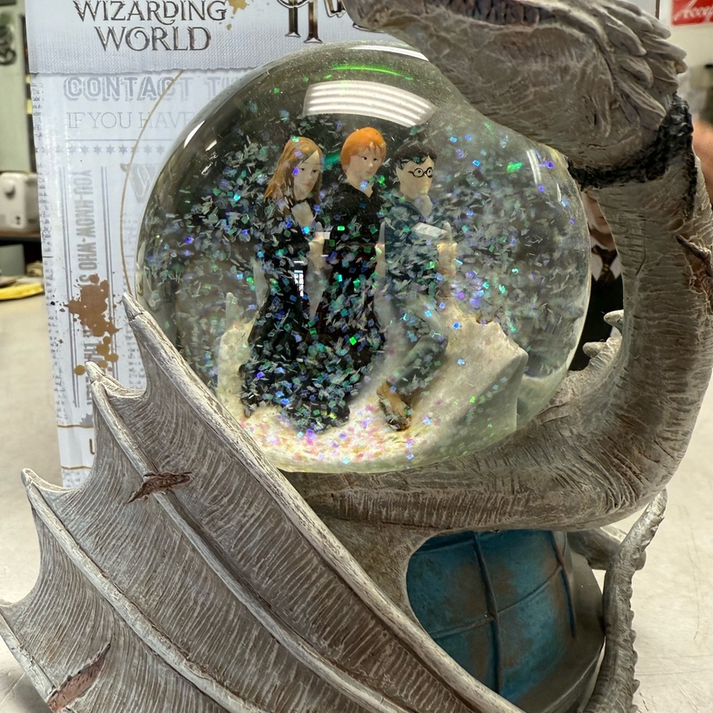 Wizarding World Dragon Snow Globe